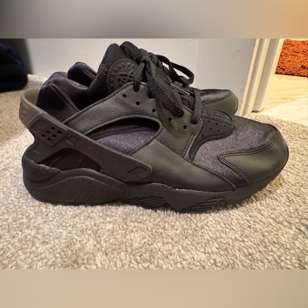 Nike Black Running Shoes
